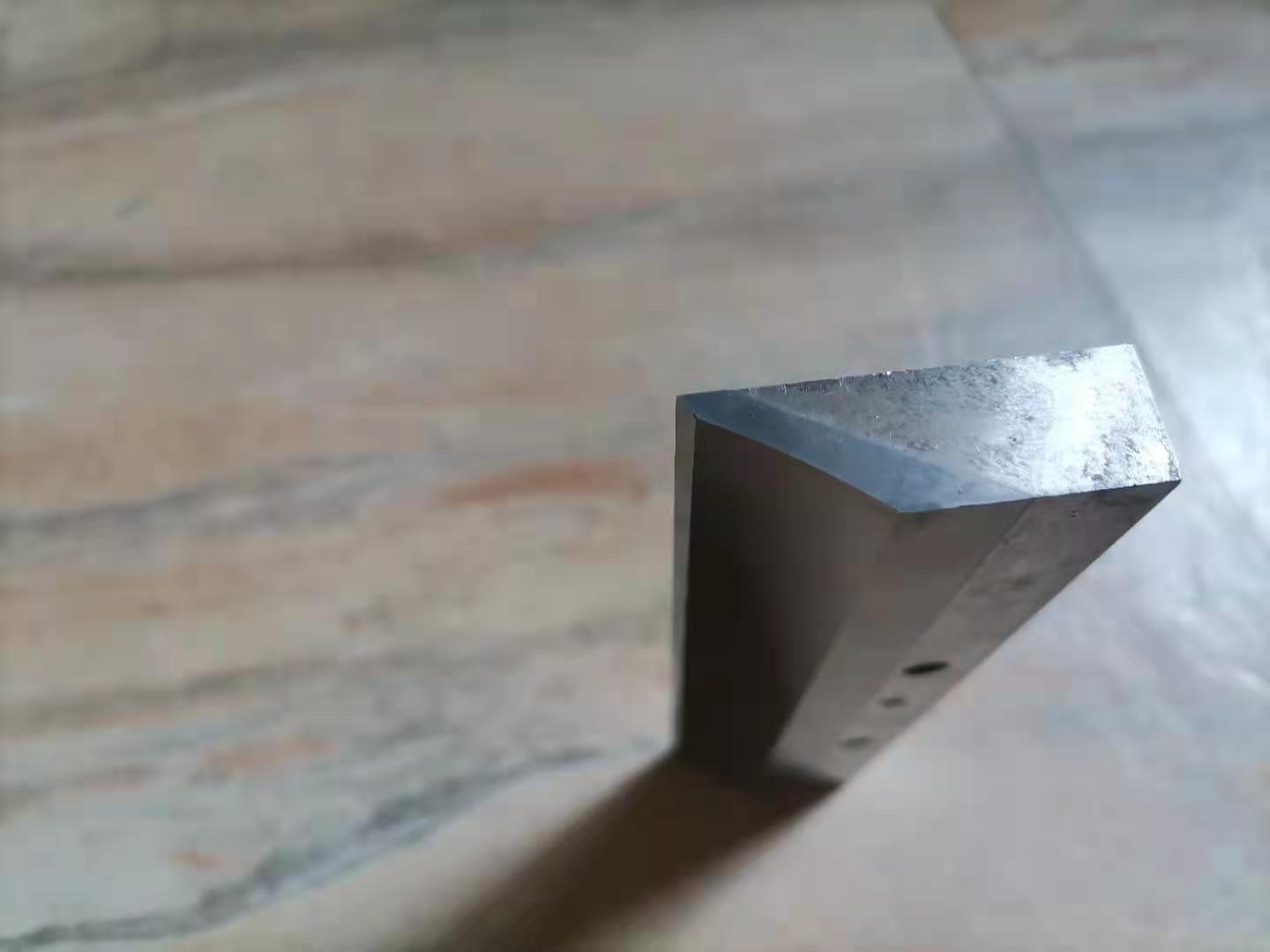 寻求做产品的加工厂，有十几款，一款几十件