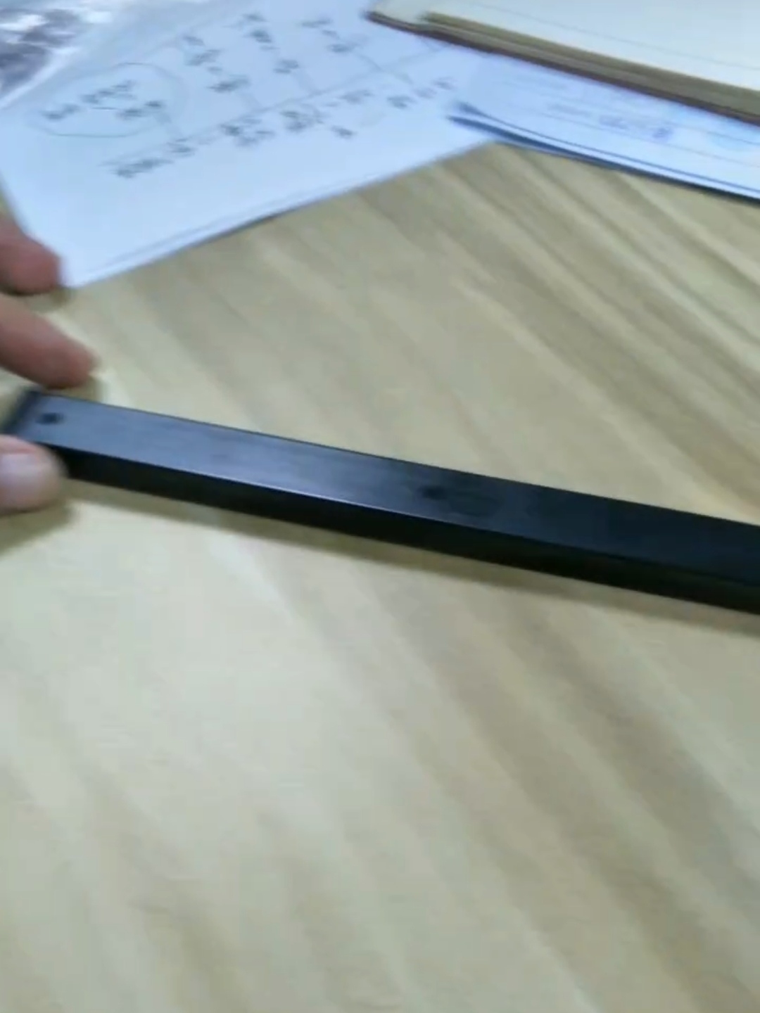 寻求深惠莞阳极氧化加工厂，目前十万件，材质是铝型材的