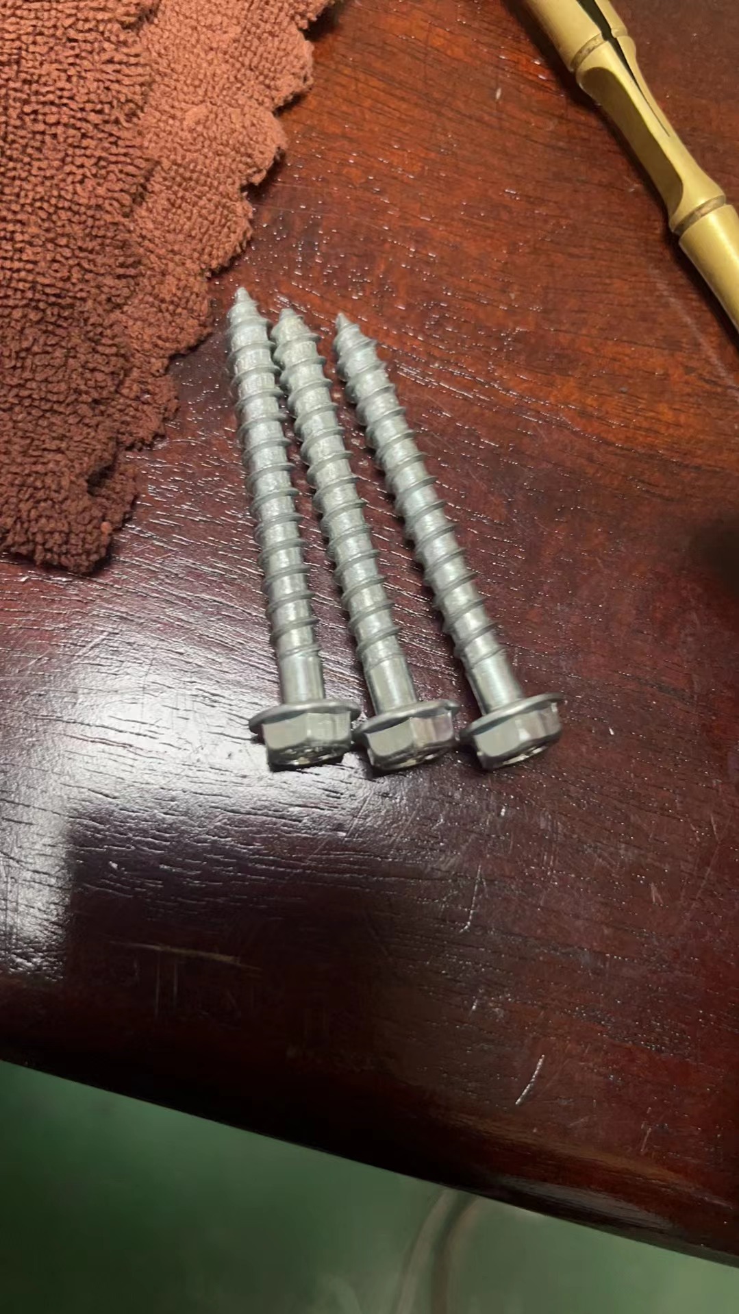 寻有做如图产品的加工厂，需求量现在一个月应该只需要80000到100000套