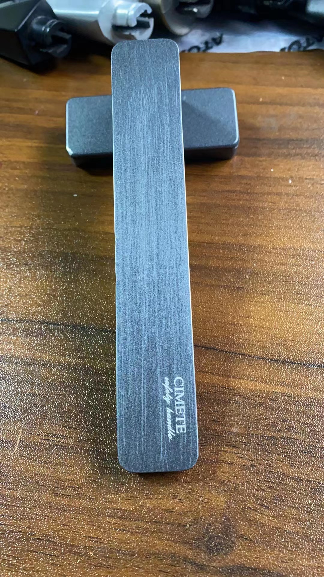 寻能做表面处理（电泳+拉丝和喷塑黑色）的加工厂