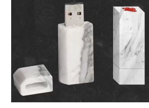 移印外发加工，首单3万套/2个件，材质是锌合金的
