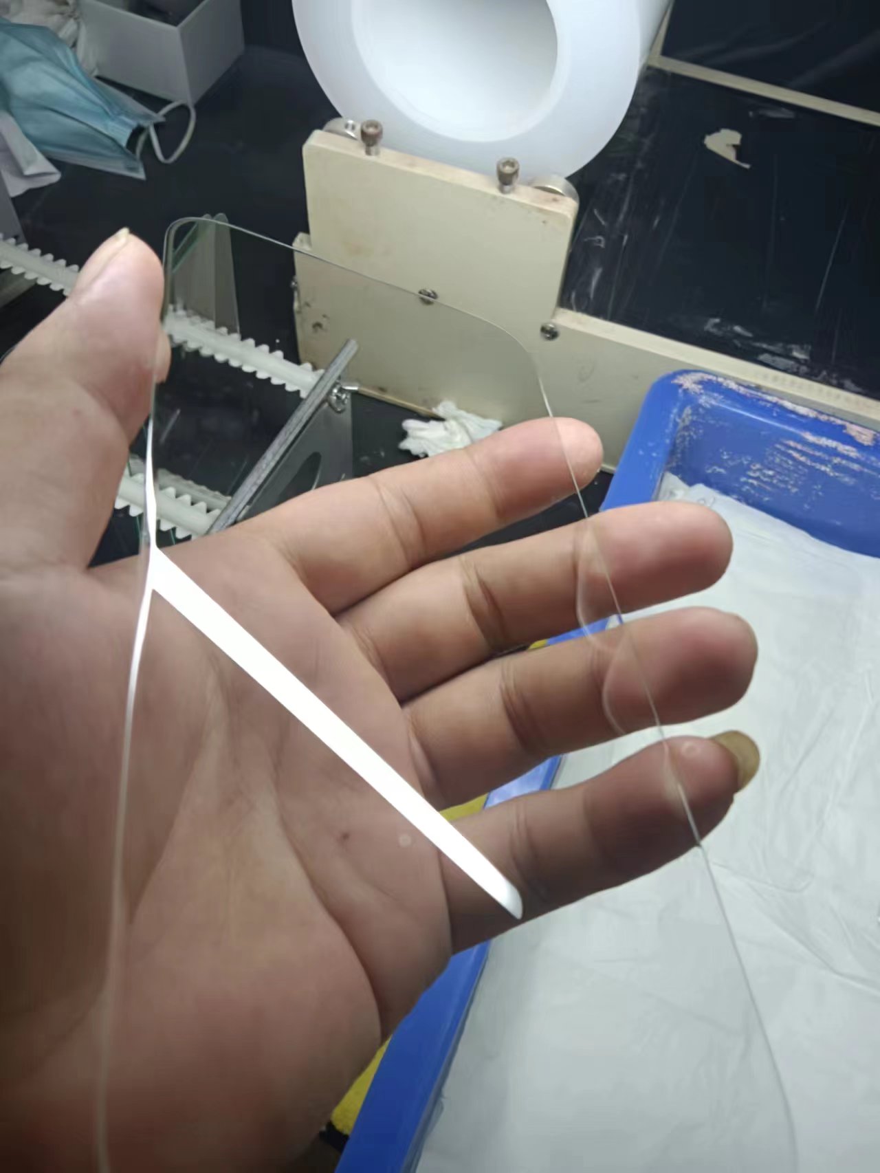 寻手机盖板扫光工艺的加工厂，一个月五万~六万件