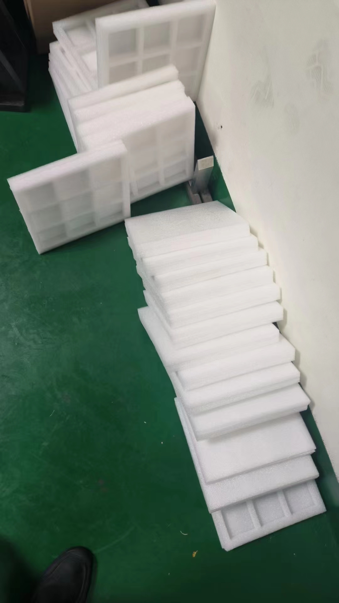 寻石排周边有做如图这种珍珠棉包装件的工厂，我司需要找长期合作的