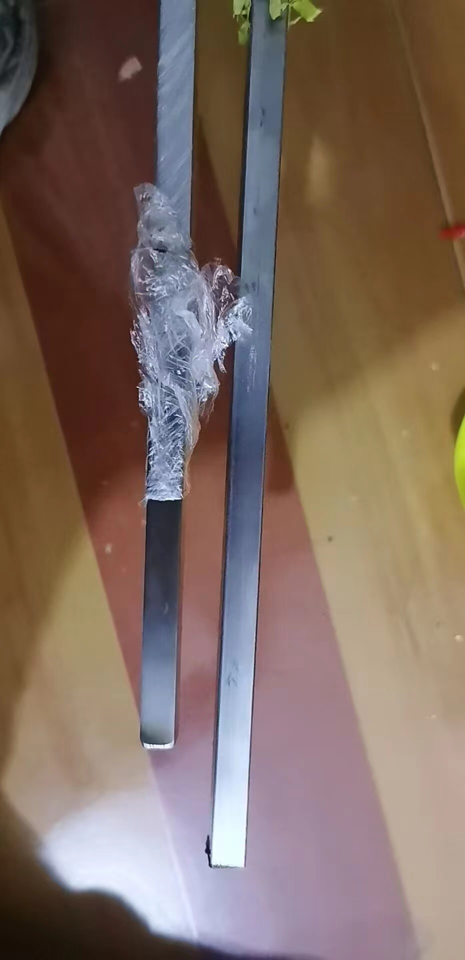 寻求打磨抛光镜面的加工厂，先做一吨，后续还有几十吨