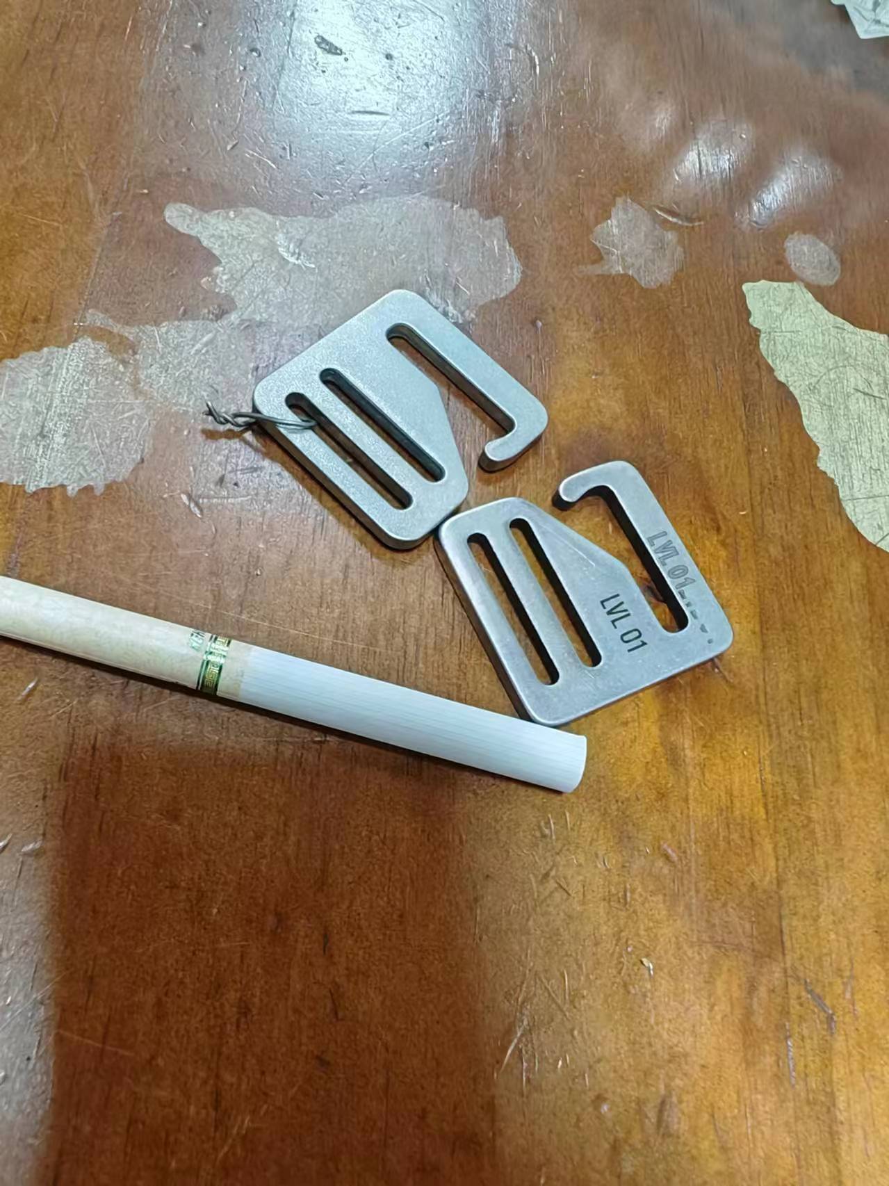 寻求凤岗周边拉丝处理加工厂，一批次有几万件，是不锈钢的