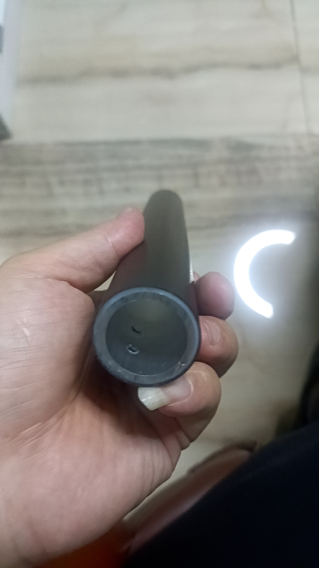 寻能做如图金属管的加工厂，数量月需求一万件，如图管件，材质里面是铝合金的