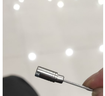 寻有做拉丝合作的加工厂，如图，OK有货，是一款铜材质的
