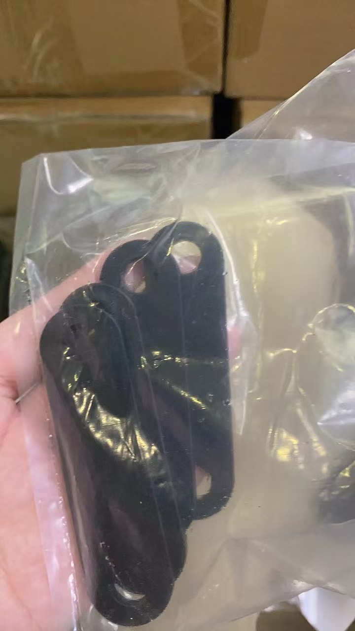 寻找钣金，冲压合作的加工厂，月需求几万件，要求厂家有激光切割设备