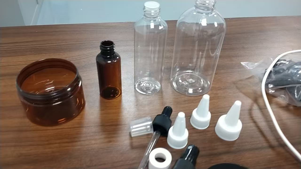寻有生产这种瓶盖的供应商，量是比较多，采购订单至少700~800万货款