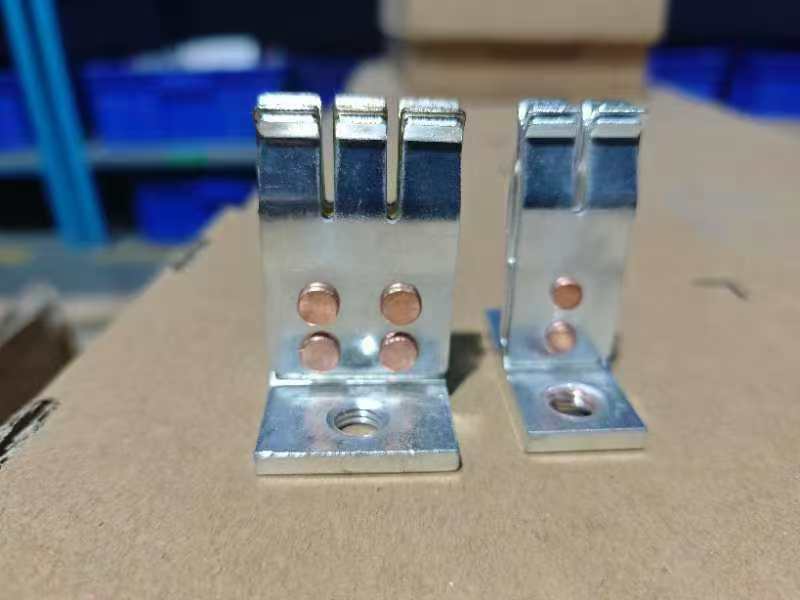寻能开模具做货五金加工厂，目前每款各做一万件，三款，材质是铜的，是铜材质就可以