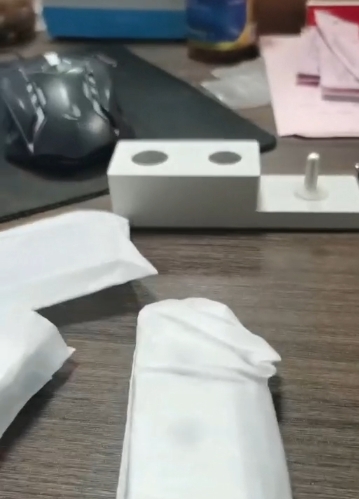 寻有做cnc自动车，喷砂阳极氧化的加工厂，两款，一款实单批次一万件