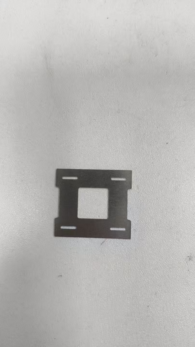 寻有做如图镍片的加工厂，前期需要采购两千件，后期要几百万件