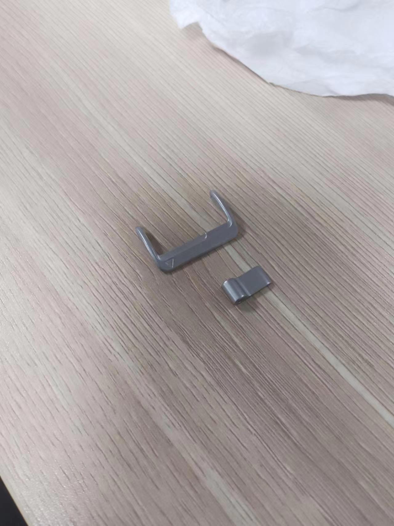 寻有做智能表扣的加工厂，需求量月可按几万件评估，钛材质的
