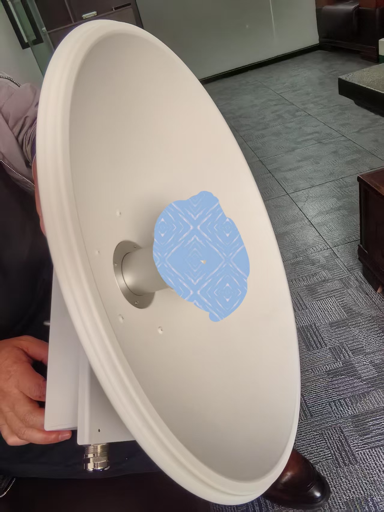 寻做铝制品的五金加工厂，如图产品，规格直径大概是五六十公分大的，厂家如需开模具