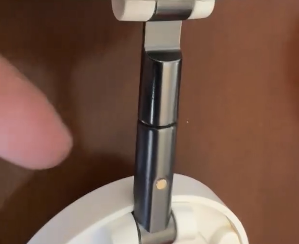 找专业做支架的加工厂，如图，月两万件，材质铝合金，锌合金都可以