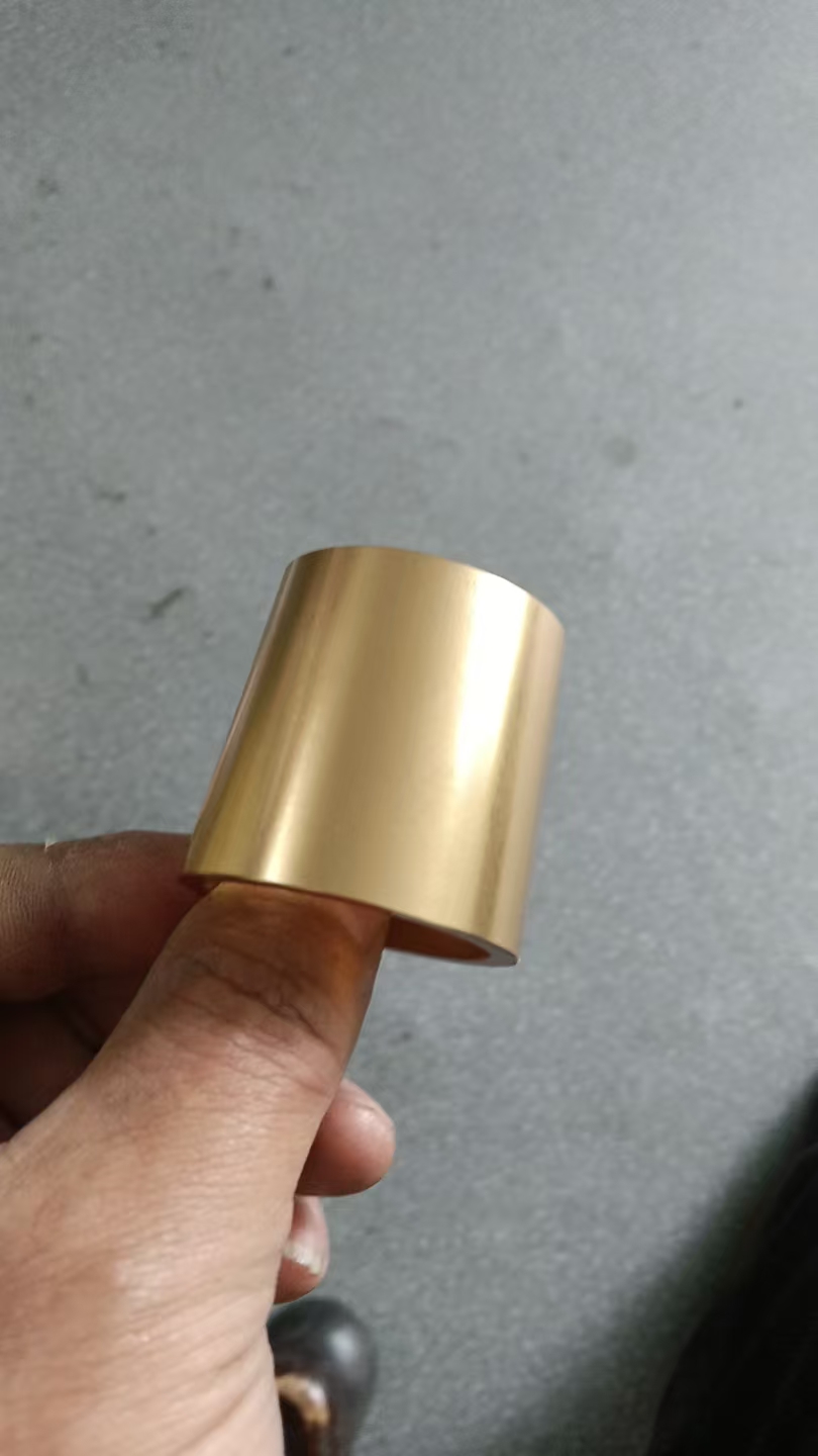 真空镀外发加工，目前年需求50万件，材质是金属的冷轧材质，如图，要求表面