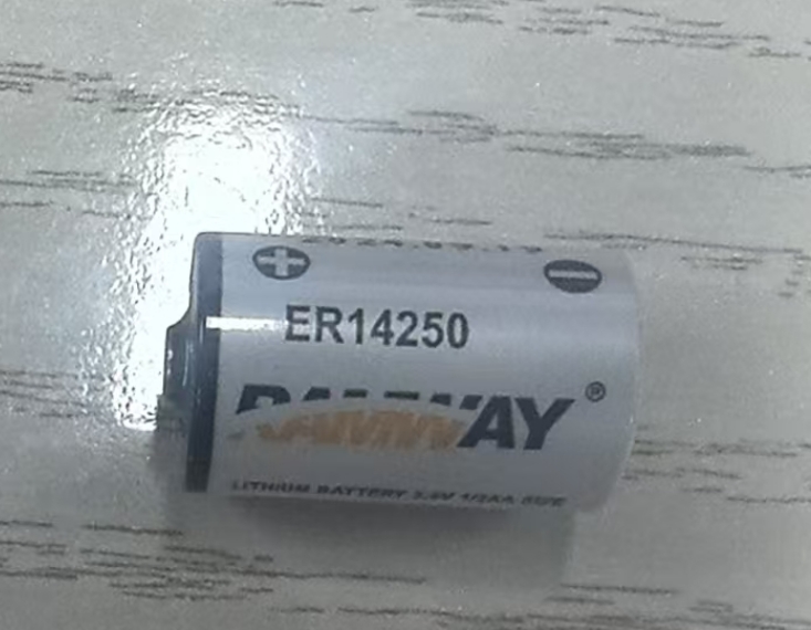 寻有做电池的供应商，先要1k试产，后面都是大批量订单，如图这款电池