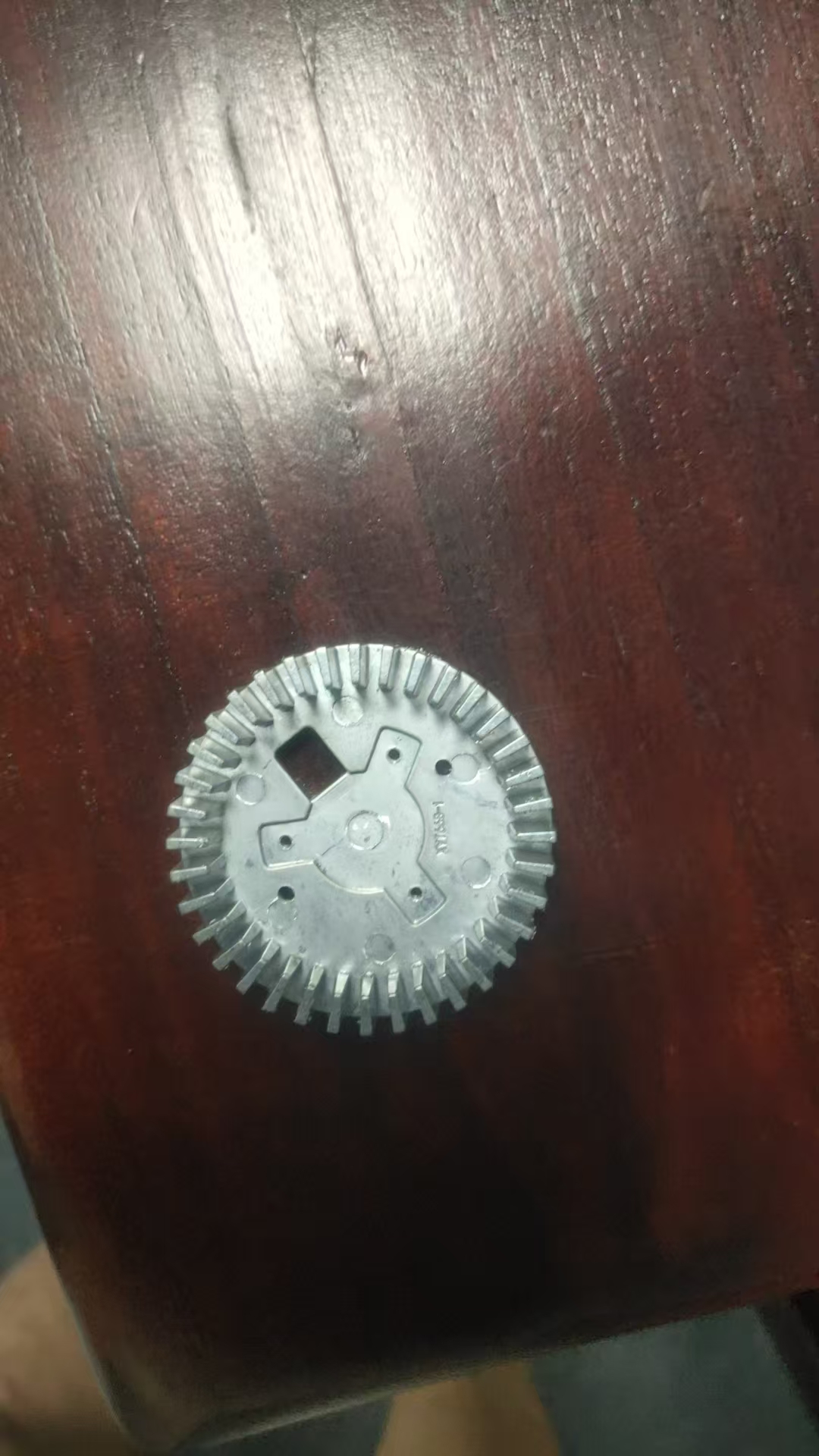寻求电泳黑色加工厂，能做的有货的，如图工件，表面需要做电泳黑色，按常