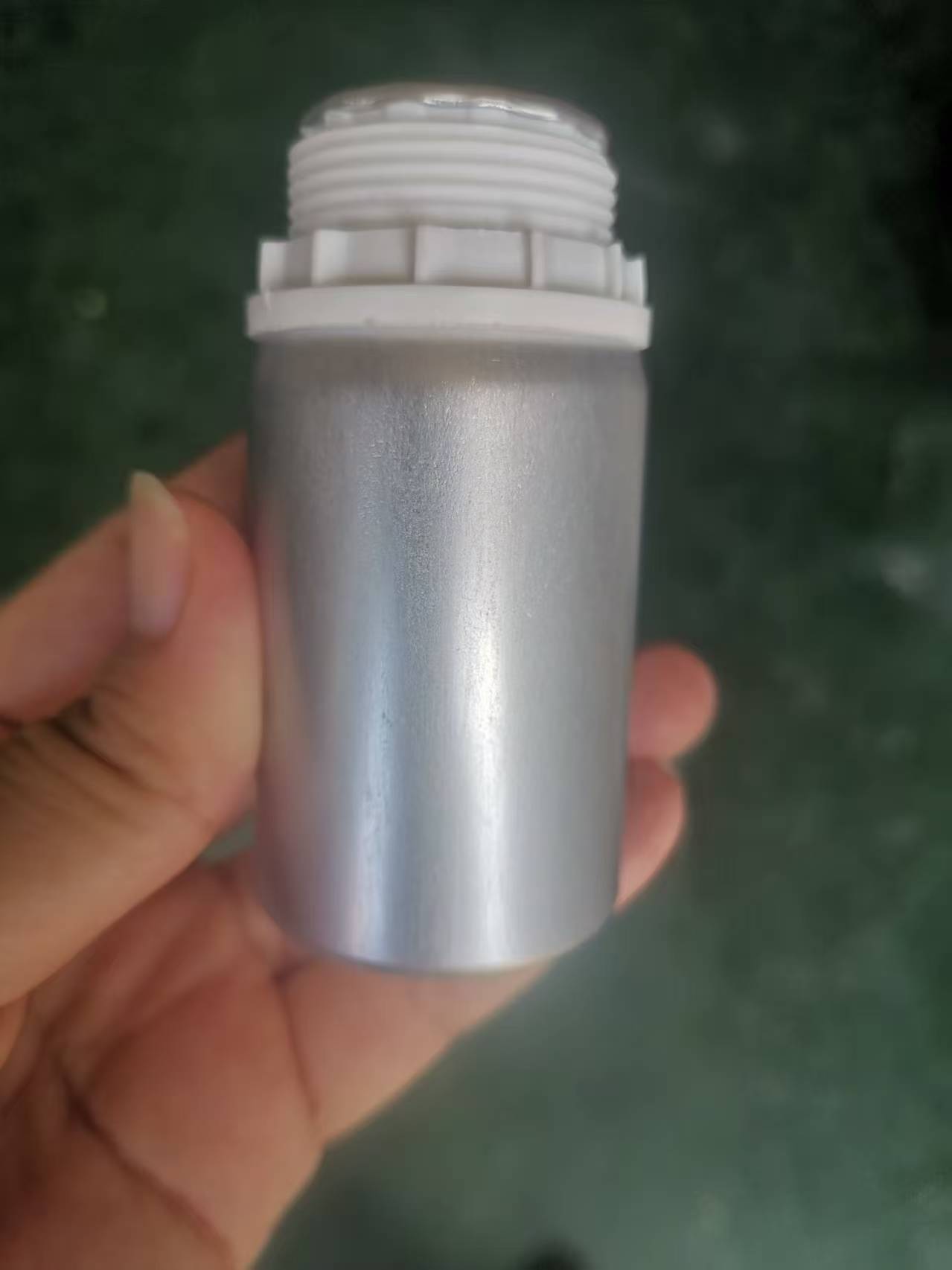 寻求阴极氧化本色加工厂（超声波清洗一起），常年订单，月大概一千件，纯铝材质的，如图，要求表面超