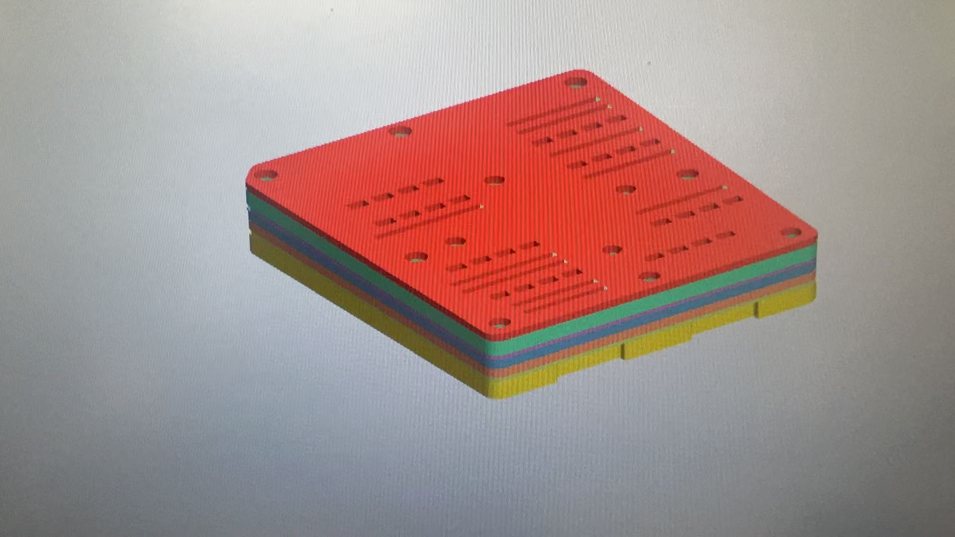 寻能做如图产品的加工厂，目前在研发阶段，铝合金材质，平叠起来的，精度：冲孔