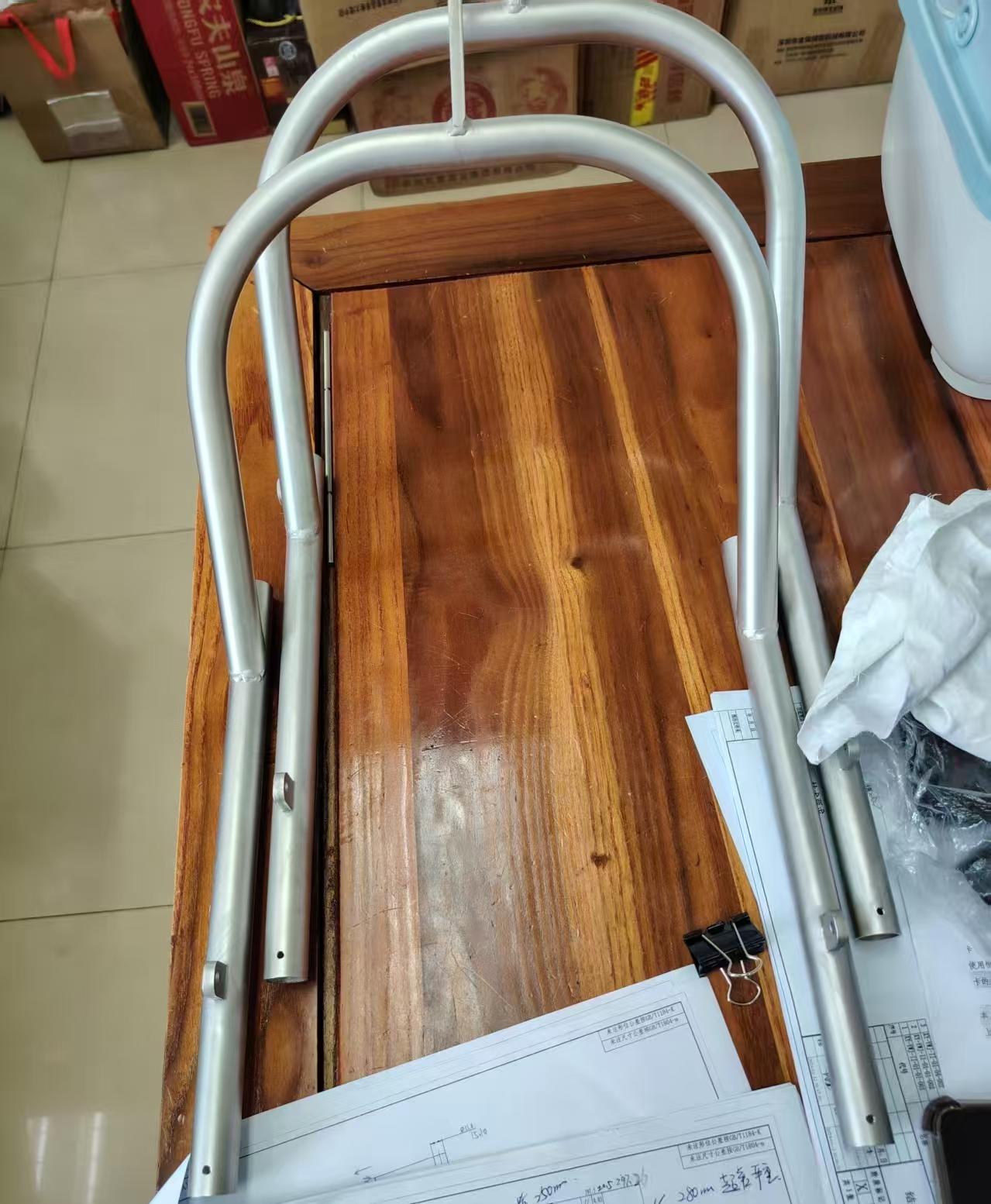 寻求有做弯管的加工厂，先做10件样板，后面批次100多套，六款件，材质是不锈钢304，