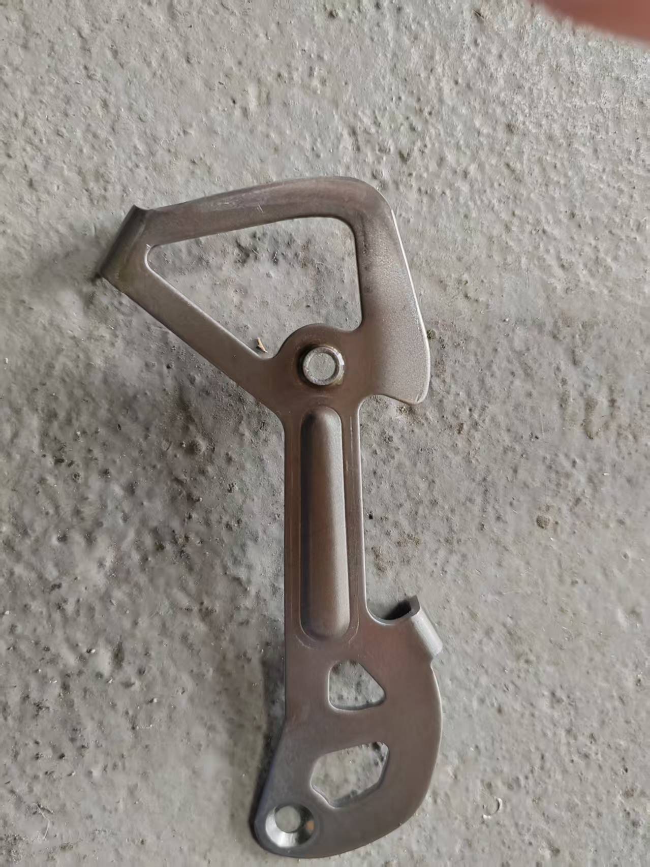 寻有做渗碳热处理的供应商，长期订单，都是铁材质的五金冲压件