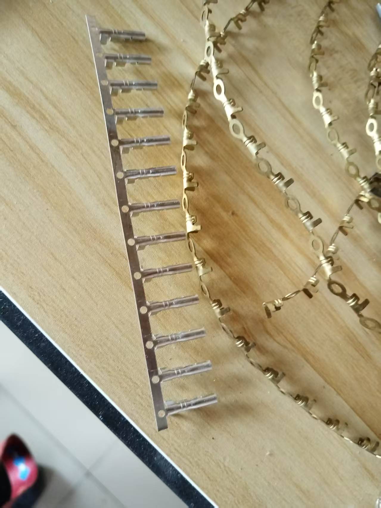 寻连续镀雾镍的电镀加工厂，先打样，ok的话有量的，如图