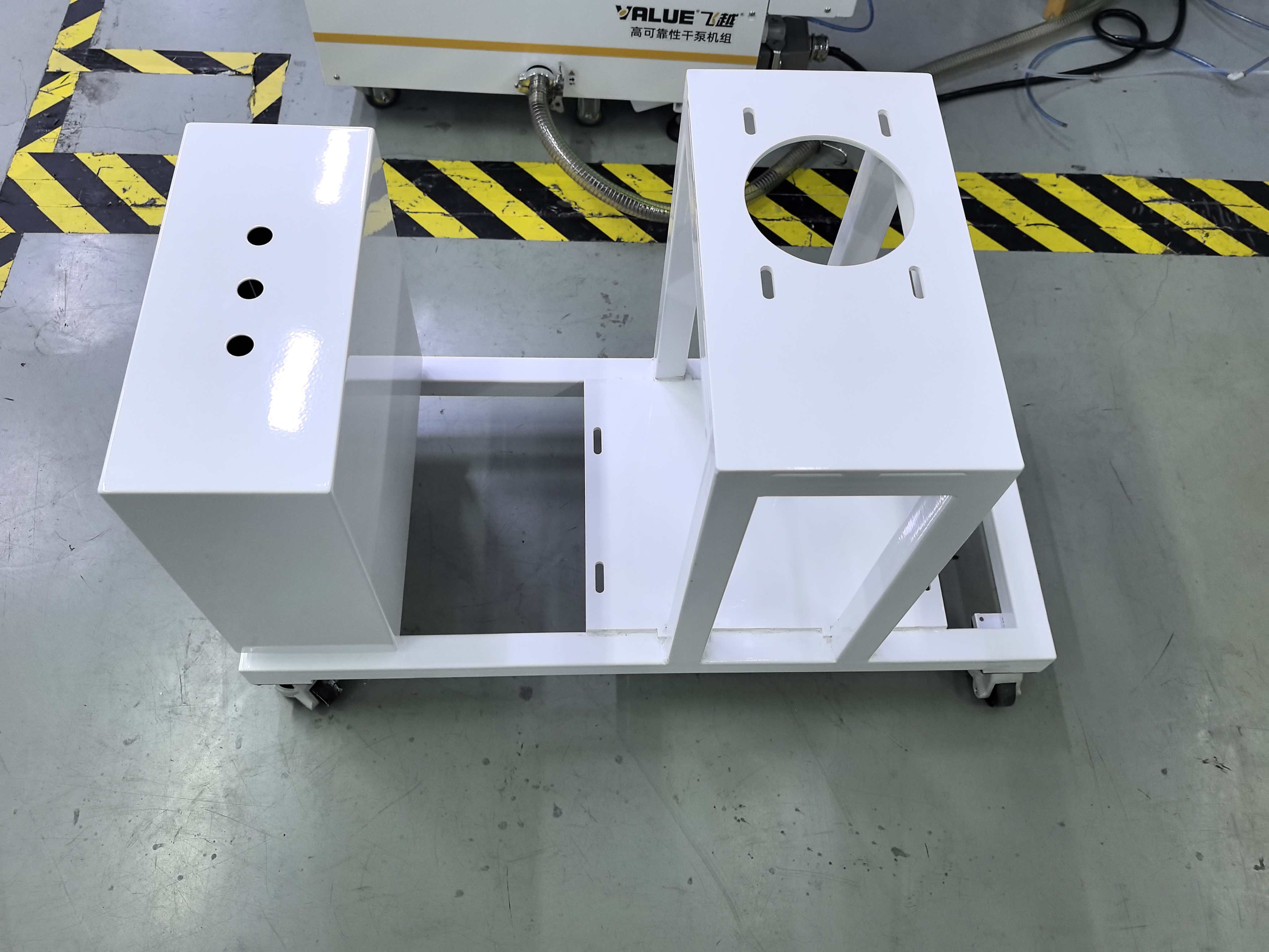 寻钣金加工厂，量不是很多，但是一直有，稳定长单，如图，是非标的设备