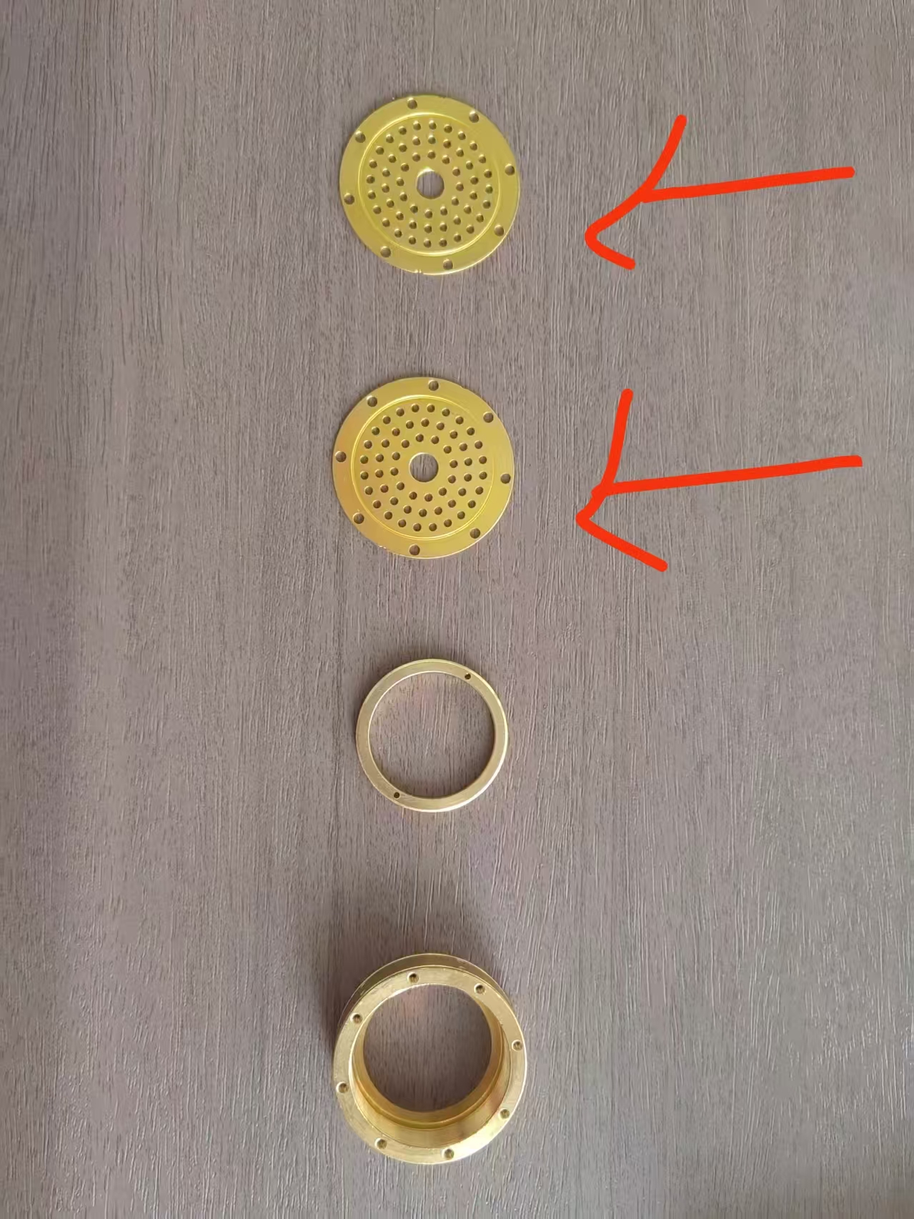 寻蚀刻加工厂，有2000个，如图，H62黄铜，外径34，厚度0.5，