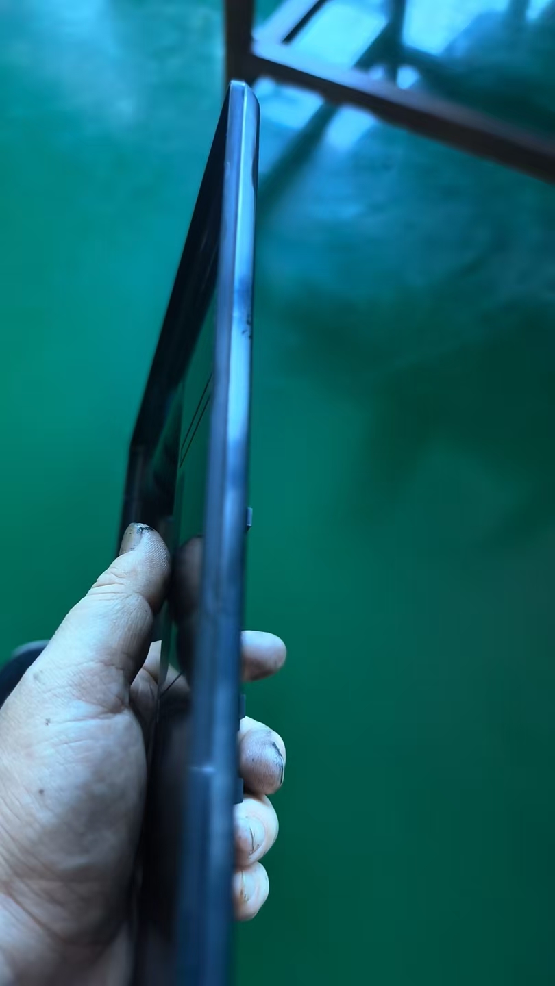 寻有做打磨的加工厂，每个月10000-20000件，材质是塑胶pc，产品是汽配