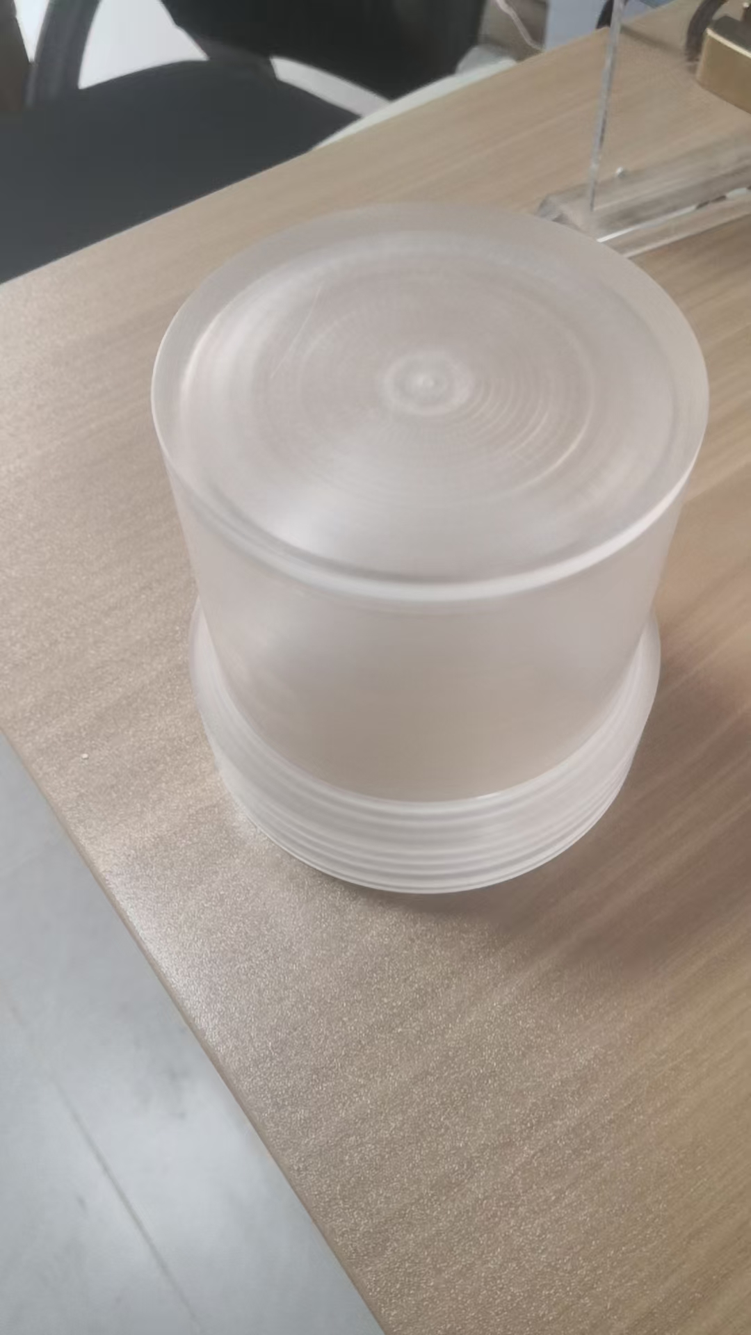 寻求亚克力抛光合作加工厂，先打样给客户确定，给打样费的，打样OK后续批量量产，批次