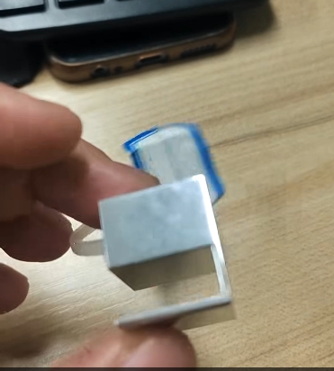 找镜面抛光合作加工厂，目前有2000件，一款是1500件，一款500件，做现金，是铝材质的