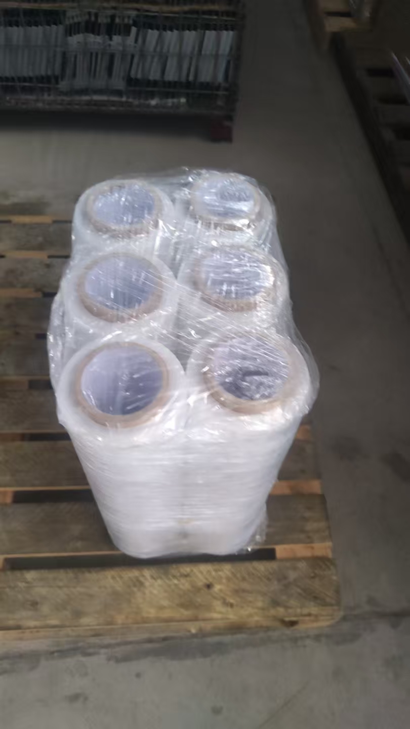 寻有做珍珠棉跟拉伸膜的生产商，目前我司一个月3-5万货款，长期采购的，一次送二